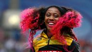 Jamajská atletika se sice před MS otřásla v základech, ale Shelly-Ann Fraser-Pryceovou to nijak nerozhodilo. S tímto bláznivým účesem vyhrála na šampiontáu v Moskvě stovku