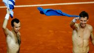 Čeští tenisté Radek Štěpánek a Tomáš Berdych v Chorvatsku slaví postup do finále Davis Cupu