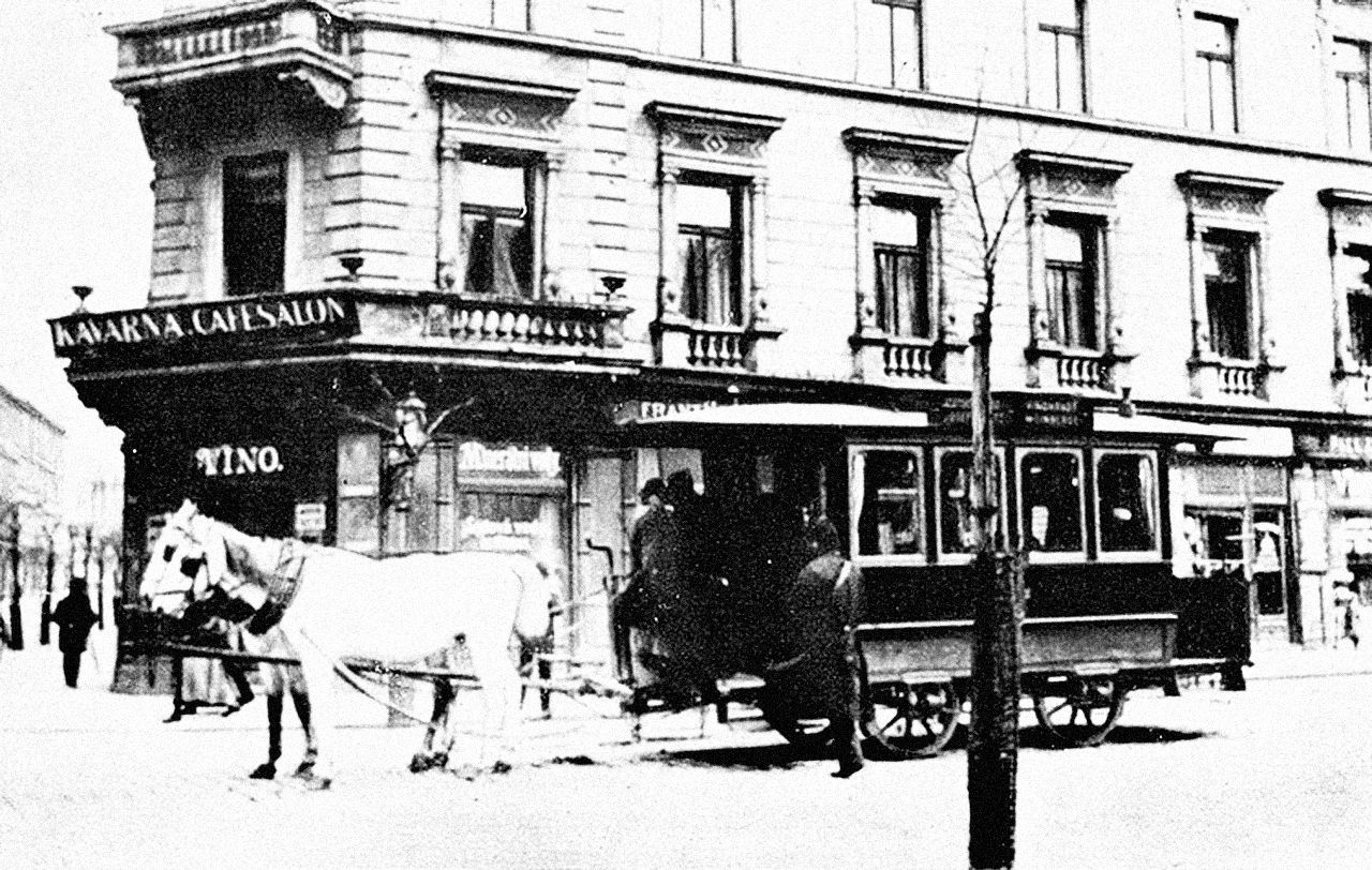 Jednorázové užití / Fotogalerie / Před 145 lety se v Praze poprvé rozjely tramvaje tažené koňmi