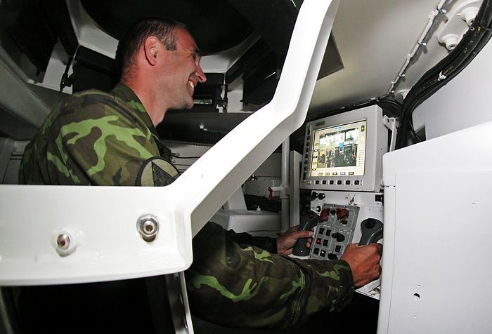 Obrněný transportér Pandur II 6x6