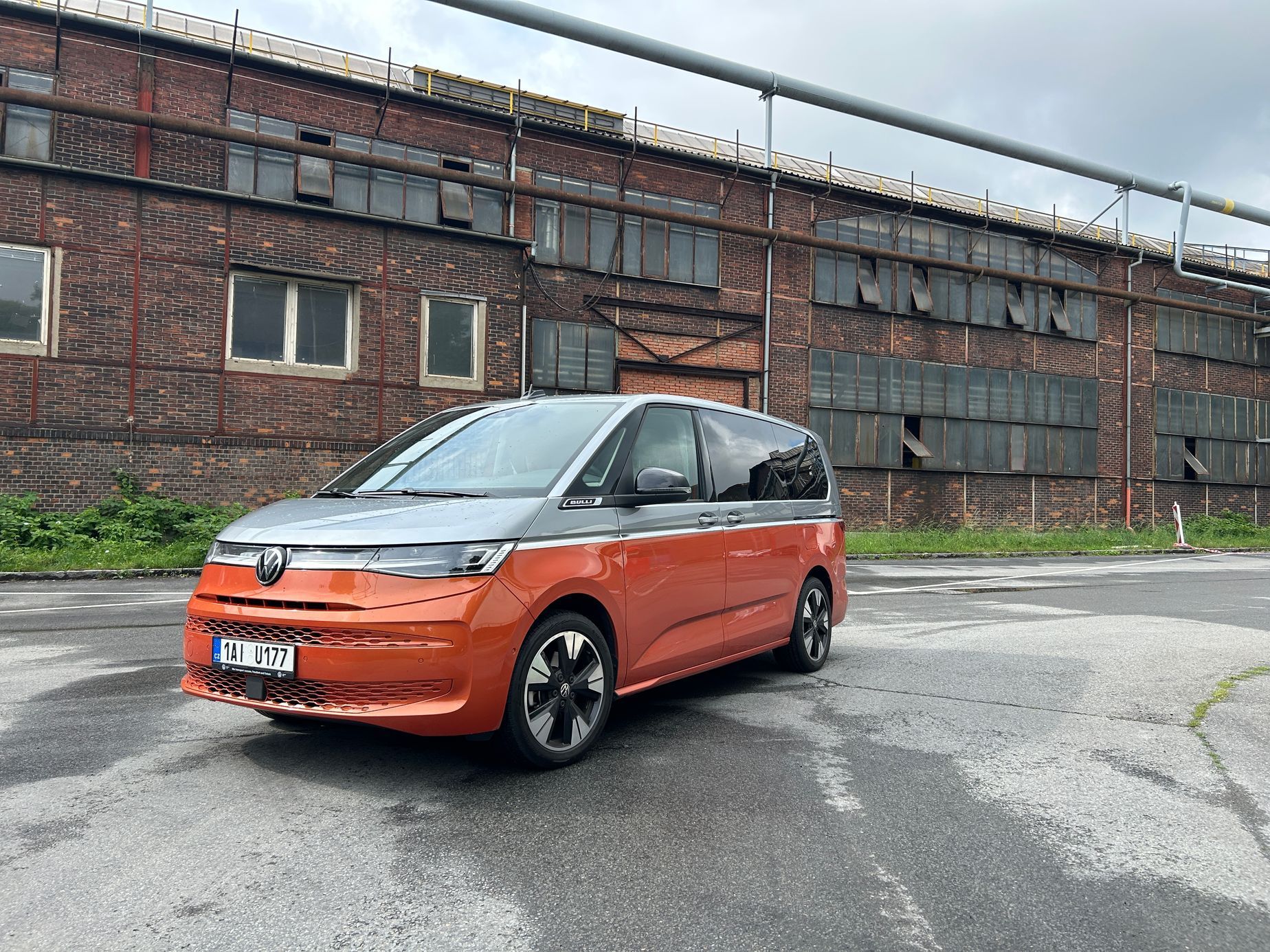 VW T7 Multivan spací box