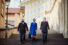 Všichni za jednoho, každý sám za sebe. Trojkoalice začíná připomínat špatný vtip