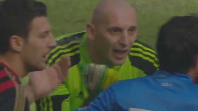 AC Milán - Parma (vyloučení Cristian Abbiati)