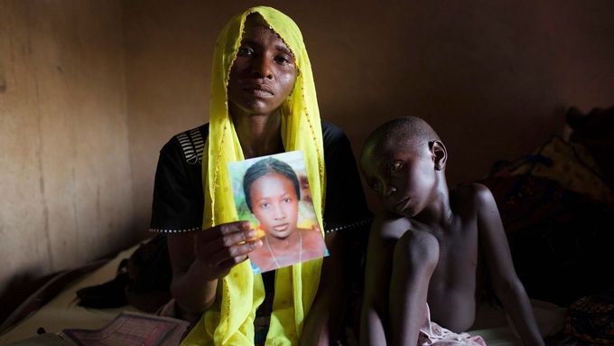 Fotografie dívky unesené ozbrojenci Boko Haram.