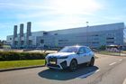 S iX jsme dojeli do fabriky u Dingolfingu, kde se nový elektromobil vyrábí...
