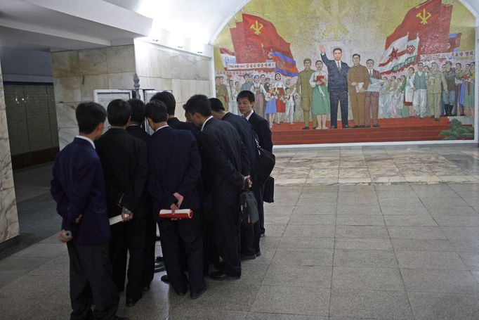 Jan Šibík: Severní Korea / fotografie z výstavy fotografií v pražském Karolinu, 2024