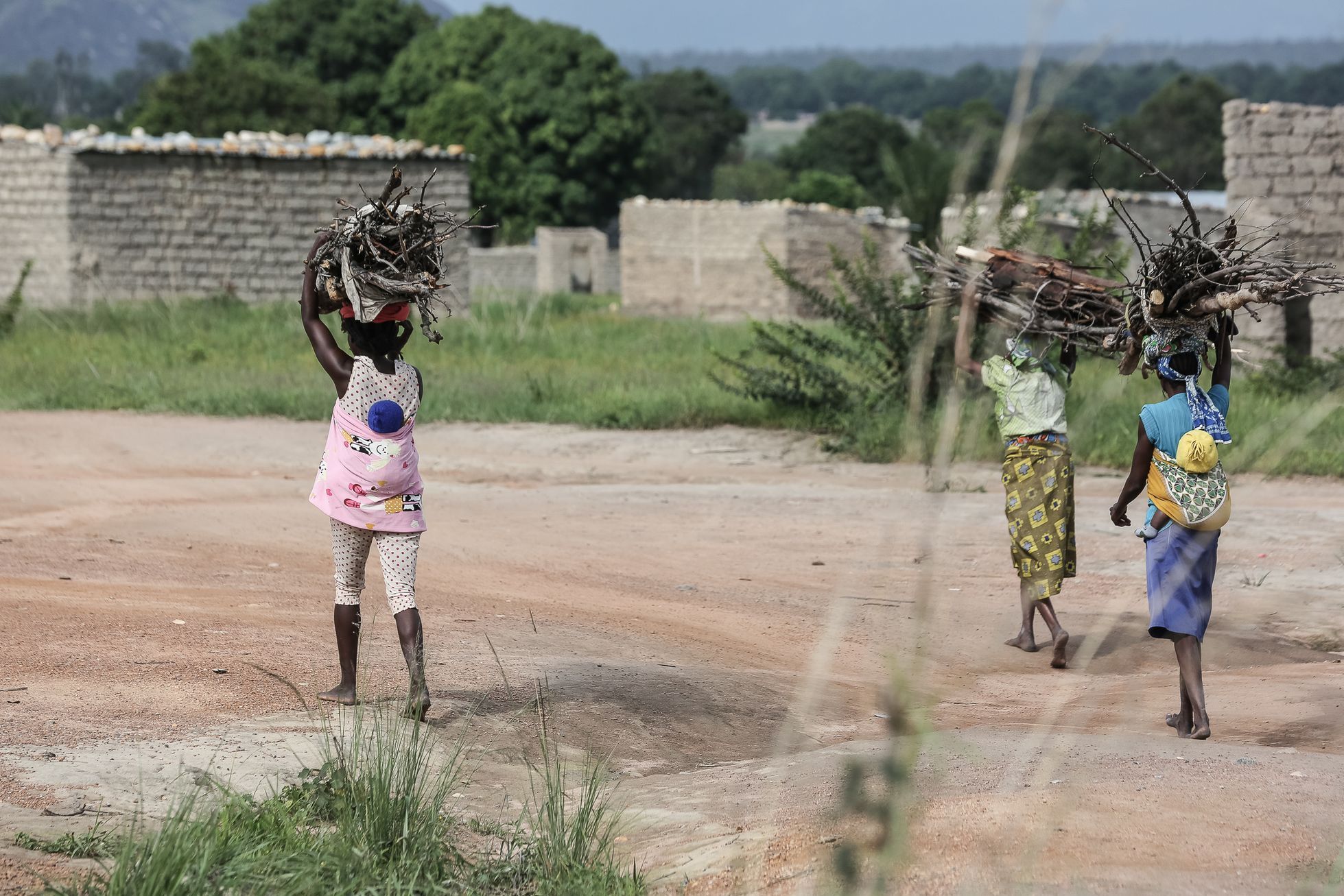 Alto Catumbela, Angola - bývala továrna na celulózu a papír, dějiště největšího únsou v dějinách Československa
