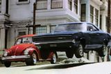 Druhá generace modelu Dodge Charger z roku 1968 byla navždy zvěčněna slavnou honičkou po San Francisku v kriminálním filmu Bullittův případ (1968), v němž hlavní roli detektiva vytvořil legendární Steve McQueen.