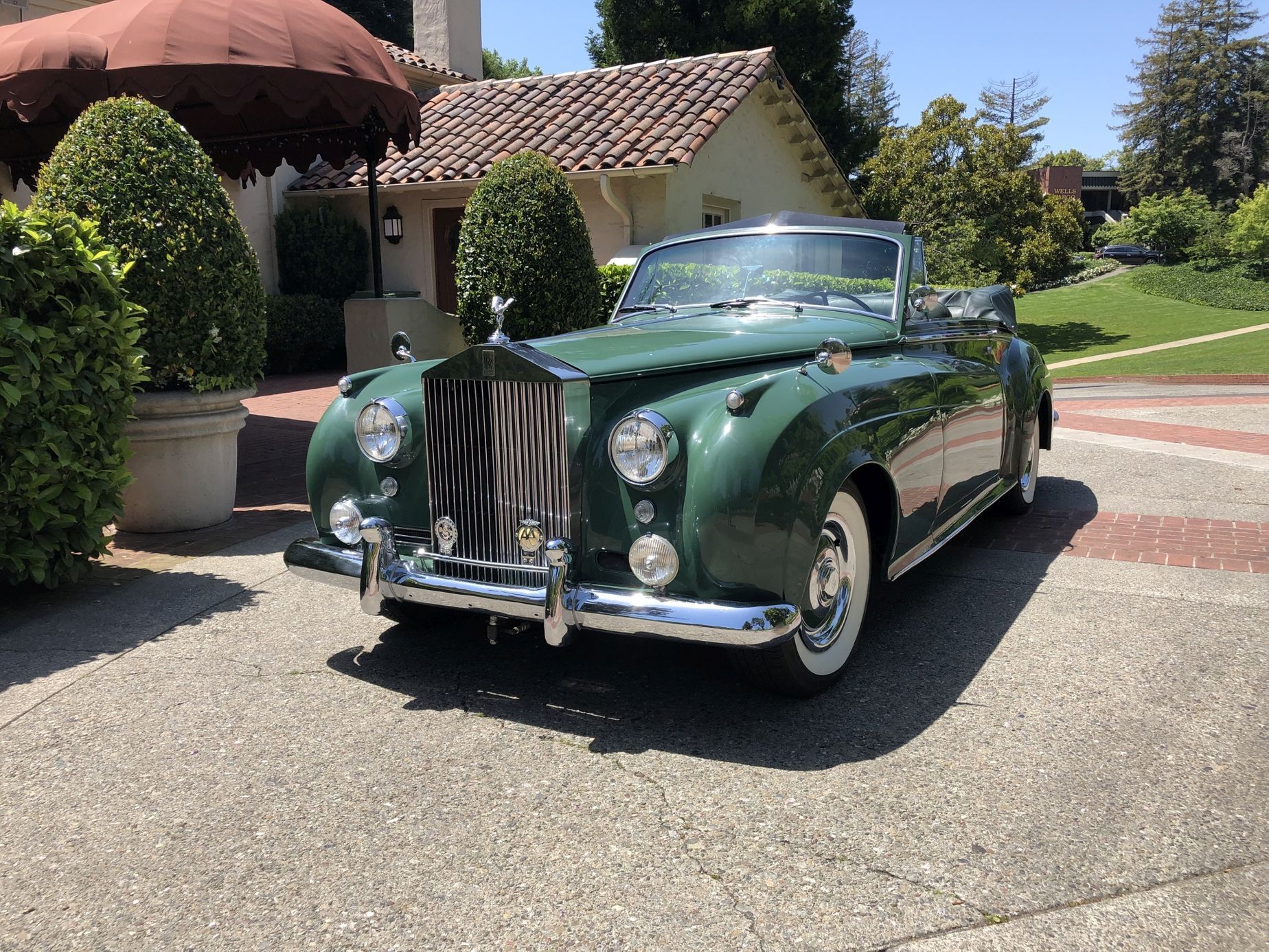 Rolls-Royce Silver Cloud II po Elizabeth Taylor