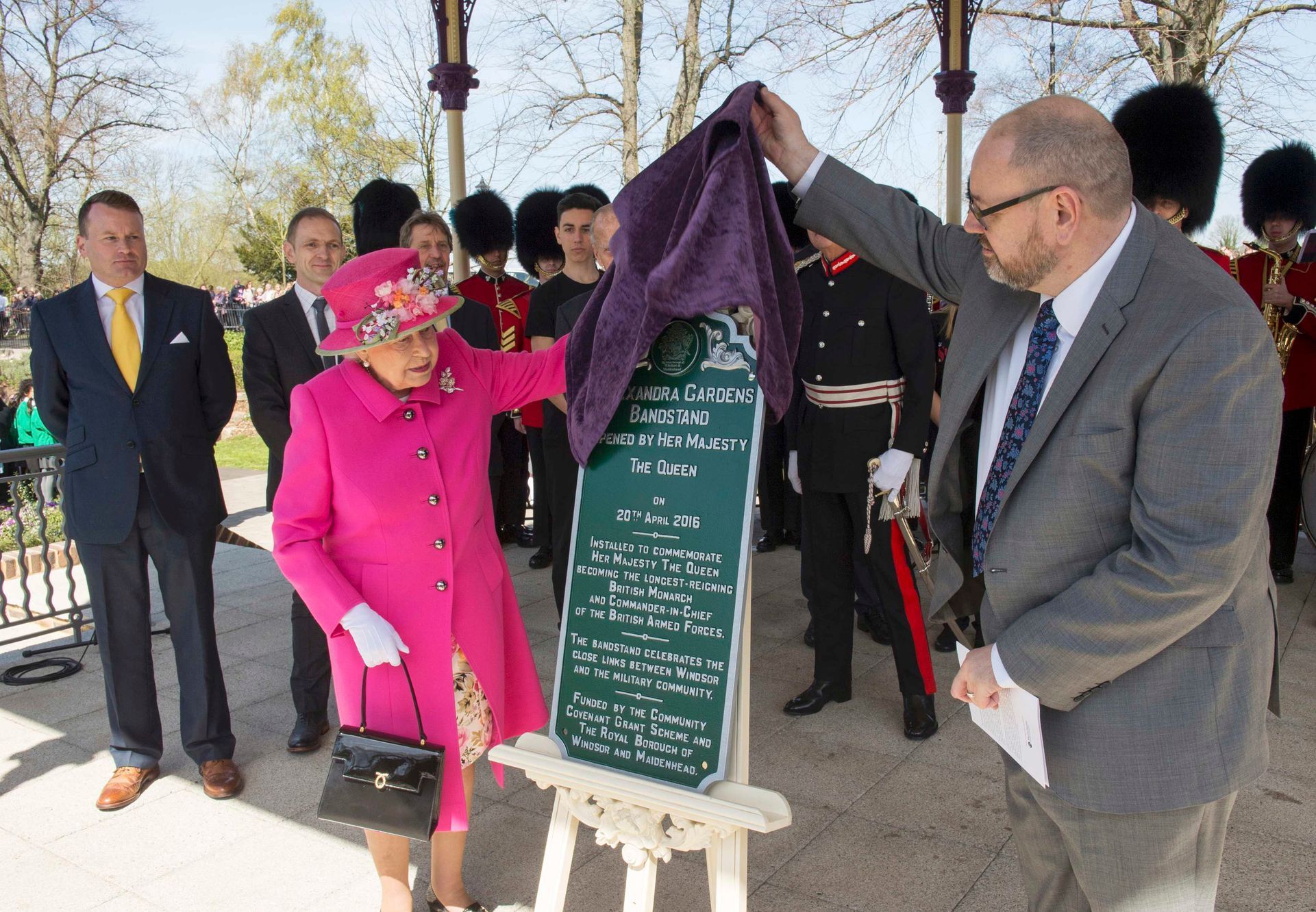 Alžběta II. - oslavy