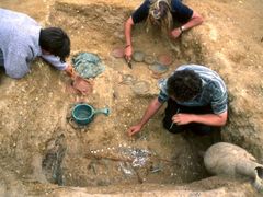 Jeden z hrobů antického Camuloduna, v němž archeologové našli neobvyklou výbavu.