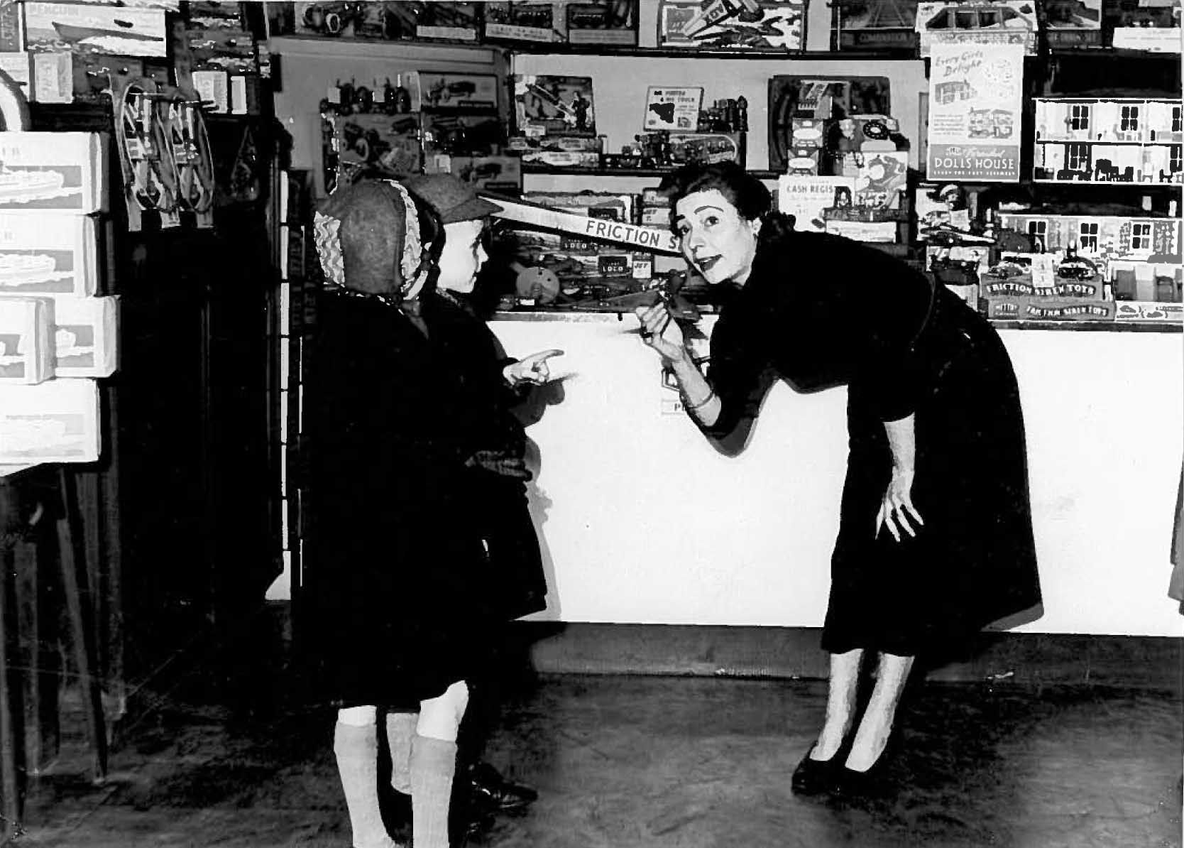 Hračkářství Hamleys v roce 1960
