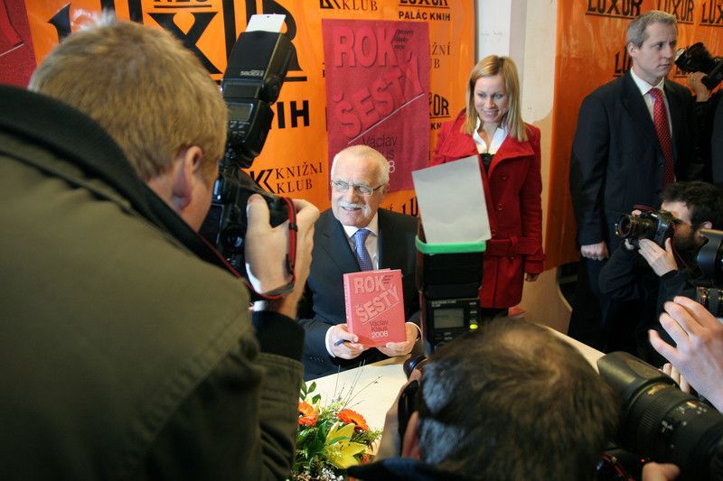 Autogramiáda Václava Klause