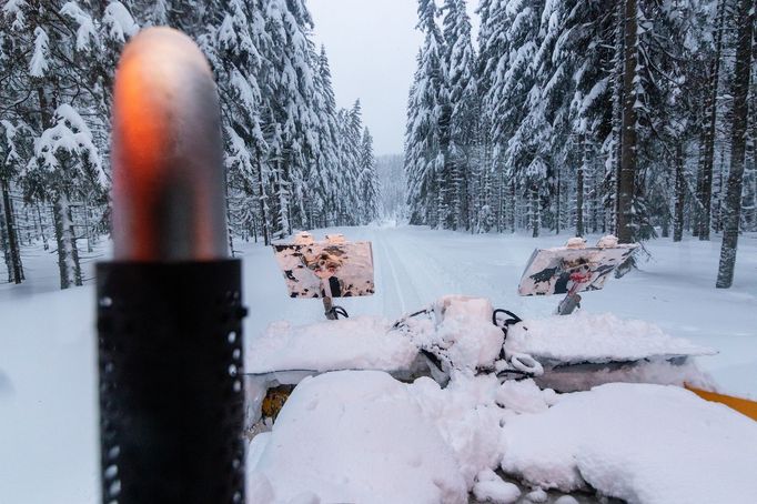 Zasněžená Šumava pohledem z rolby