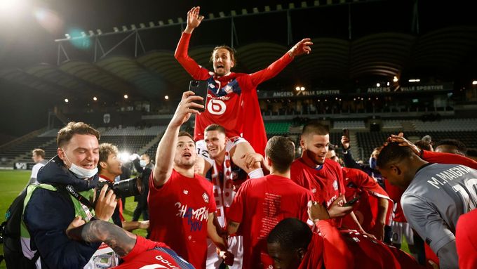 Lille slaví zisk francouzského titulu po výhře nad Angers