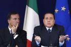 Itálie schválila reformy, Silvio Berlusconi odstoupil