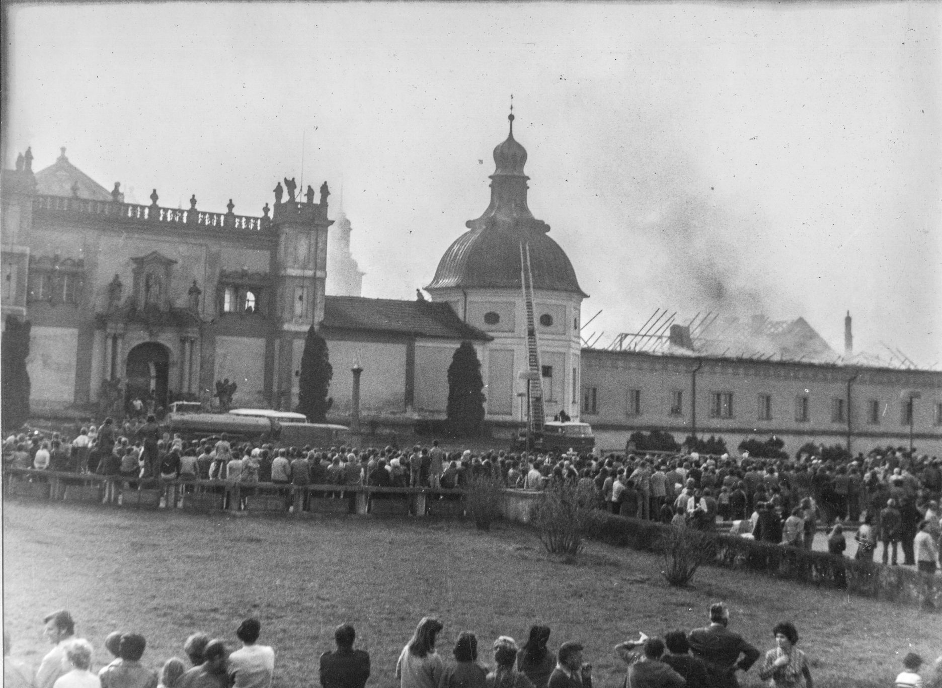 Svatá Hora, Příbram, požár, historie, výročí, poutní místo, Domácí