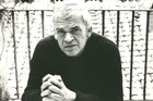 Cenu Franze Kafky letos dostane Milan Kundera, do Paříže mu to zavolal Železný