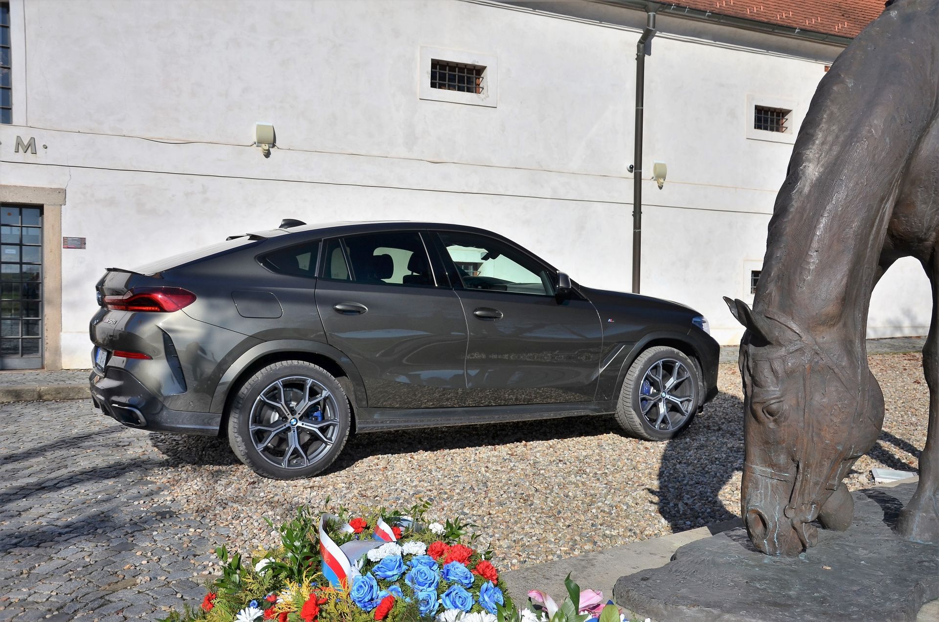 BMW X6 M50i 2019 2020