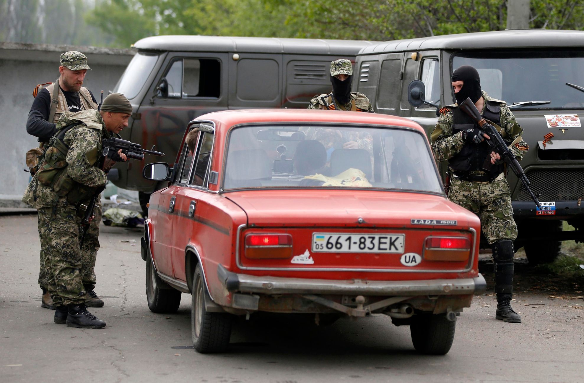 Ukrajina - Kramatorsk - ozbrojenci - separatisté