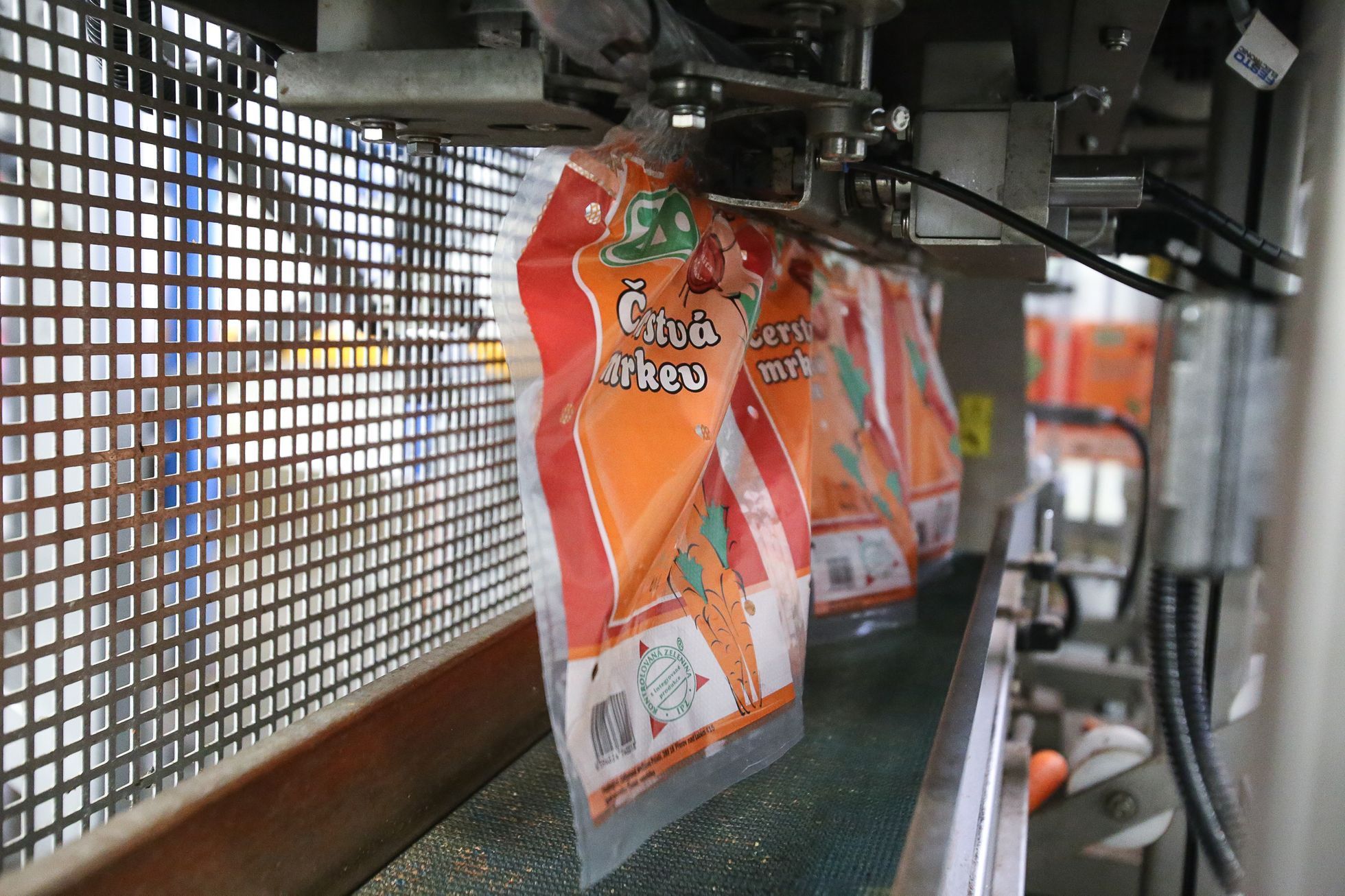 Křivá zelenina, 2. jakost, Odbytové družstvo Polabí - dodavatel zeleniny pro Tesco