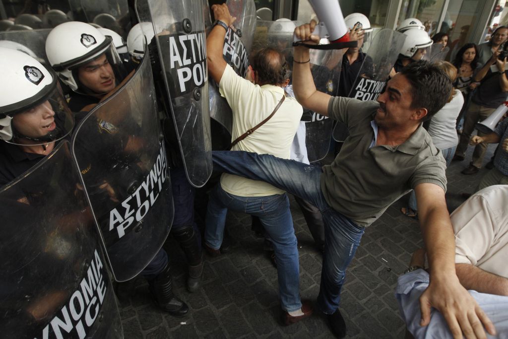 protesty řecko finance