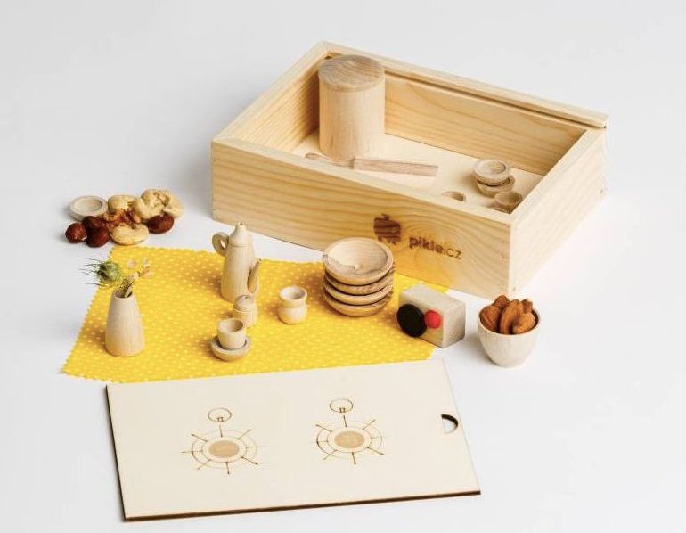 hugo chodi bos, zena