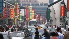 Čína doprava ulice auta