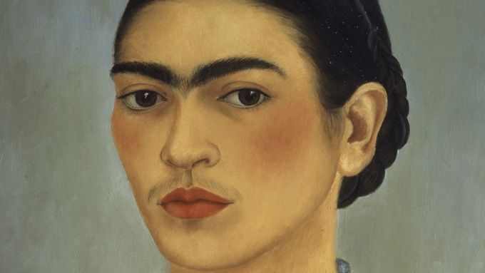 Frida Kahlo: Autoportrét s náhrdelníkem, 1939.