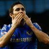 Fotbalista Chelsea Frank Lampard slaví branku do sítě Stoke City