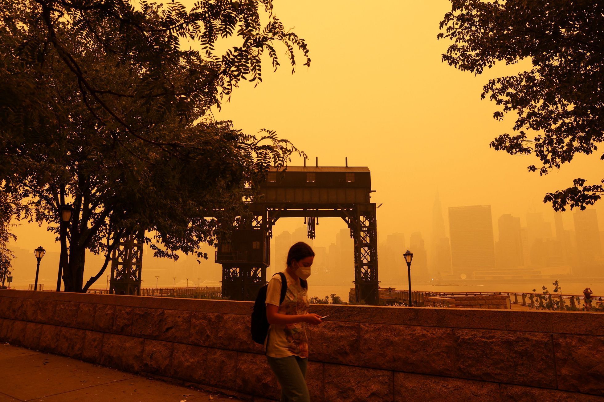 New York USA smog kouř požáry