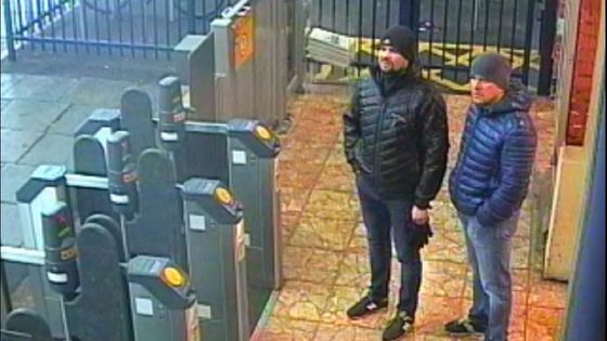 Foto: Kamery v Salisbury zachytily dva Rusy v den, kdy byl otráven Skripal