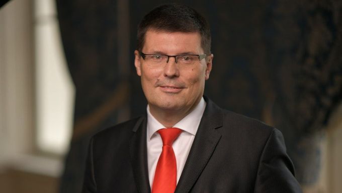 Alois Mačák končí jako politický náměstek ministra kultury.