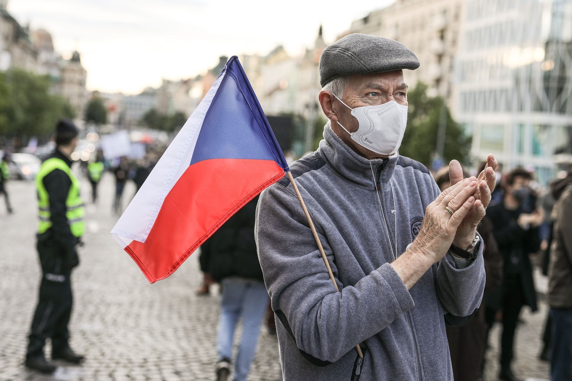 Demonstrace Milion chvilek Václavské náměstí 20. 5. 2021 za odstoupení Marie Benešové