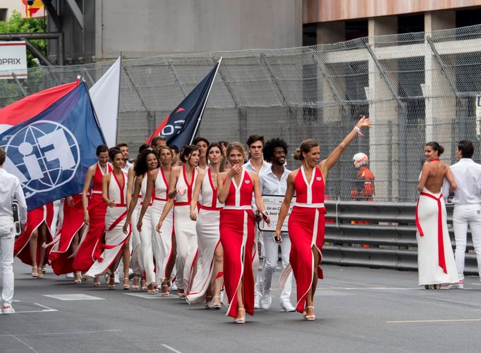 F1, VC Monaka 2018: grid girls