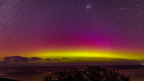 Kamera zachytila dechberoucí časosběr polární záře v Austrálii