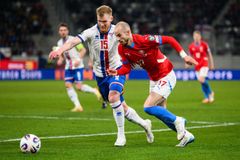 Faeřan popsal, jak vypadala oslava po Češích. V osm ráno už jsem byl v práci, říká