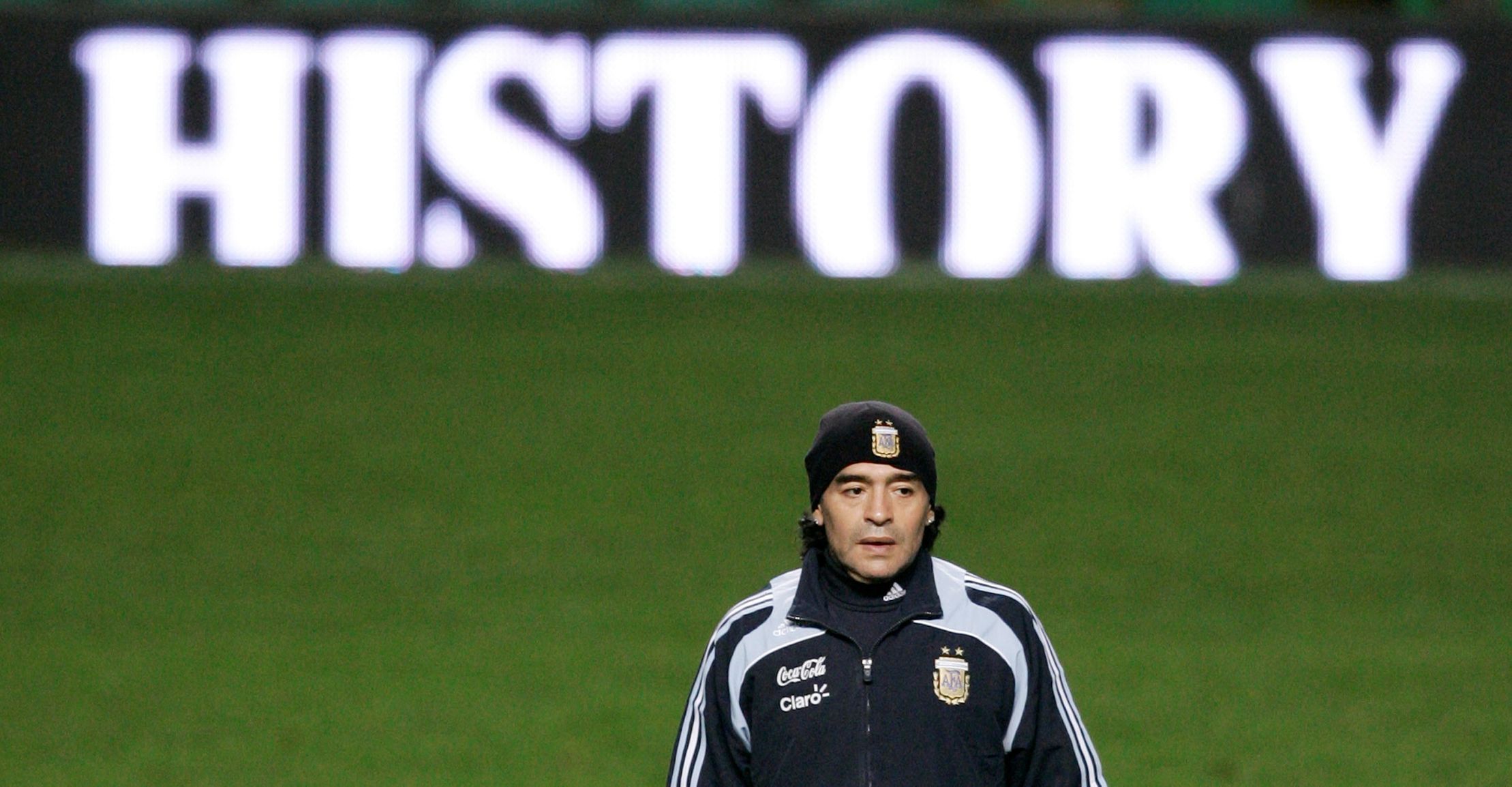 FILE PHOTO: Maradona at Team Argentina Training in Glasgow