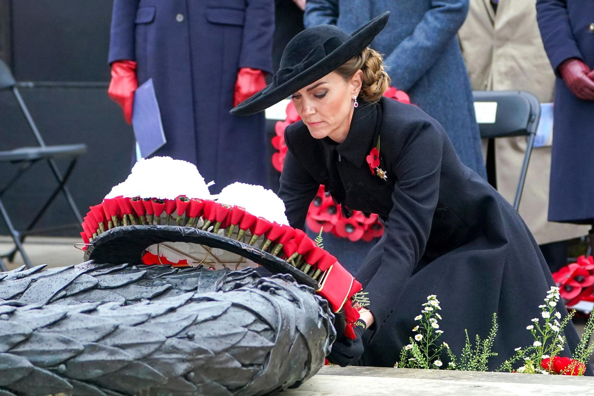 Velká Británie, den vzpomínek, váleční veteráni, Kate, Camilla, královská rodina