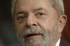Policie propustila brazilského exprezidenta Lulu. Vyslýchala ho kvůli miliardové korupční aféře