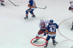 VIDEO Jágrův učeň z Kladna Tlustý zničil v NHL Ostrovany