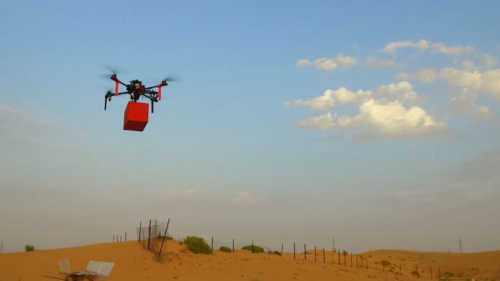Tři lidé zemřeli při bombardování uprchlického tábora v Iráku tureckým dronem; Zdroj foto: Aktuálně.cz
