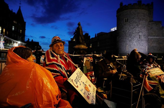 Přípravy na svatbu prince Harryho a Meghan Markle.  Velká Británie, květen 2018.