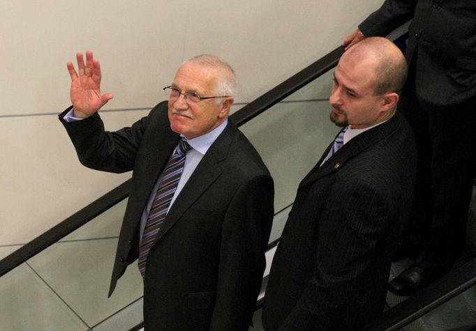 Kongres ODS: Václav Klaus opouští jednání i stranu