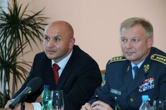 Bulant končí v čele Národního úřadu pro vyzbrojování