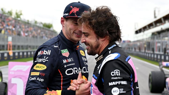 V Kanadě odstartuje z první řady po boku Verstappena nečekaně Alonso; Zdroj foto: Reuters