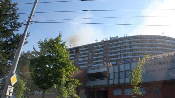 Drama ve Zlíně, hasiči tahali lidi z 11. patra věžáku