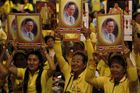 Thajští generálové přitvrzují. Muži hrozí 32 roků vězení za olajkování příspěvku o králi
