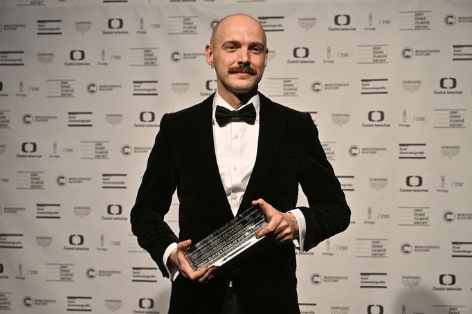 Cenu za audiovizuální počin získal Filip Pošivač, režisér animovaného filmu Tonda, Slávka a kouzelné světlo.