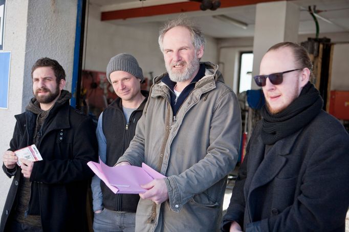 Robin Ferro, Kryštof Hádek, režisér Jan Prušinovský a Štěpán Kozub.